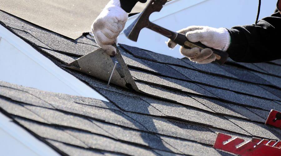 Professional Flat Roofing Installation in Commiskey, IN